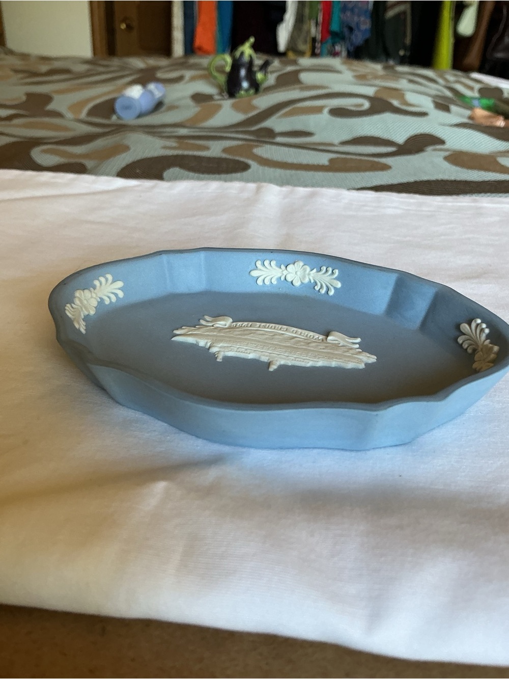 Wedgwood Blue Jasperware World Cruise 1988 Decorative Dish - Picture 3 of 3